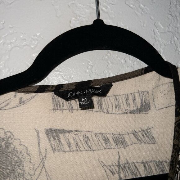 John Mark Cream & Black Color Block Abstract Button‎ Blouse Size Medium - Picture 4 of 6